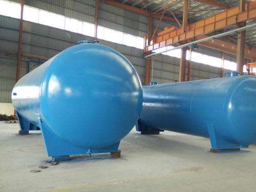 化工儲(chǔ)罐有三大分類(lèi)：