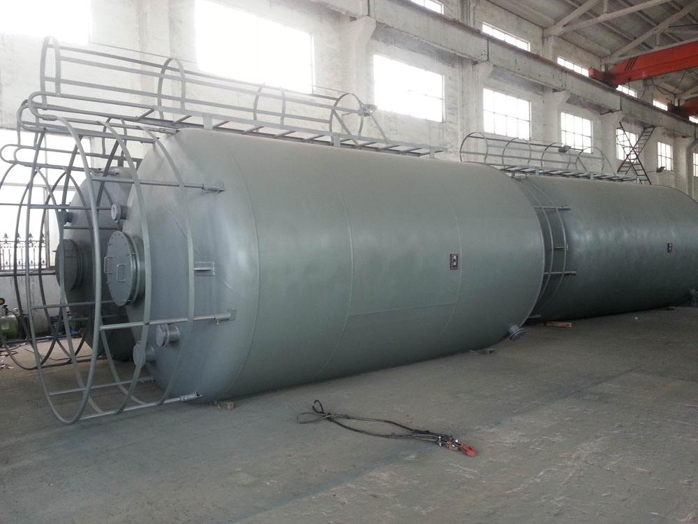 鋼襯塑反應(yīng)釜的保養(yǎng)方法，如下：