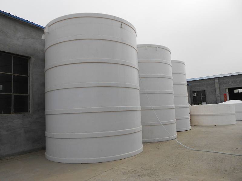 PE儲(chǔ)罐運(yùn)輸注意事項(xiàng)有哪些? PE儲(chǔ)罐運(yùn)輸注意事項(xiàng)有哪些?