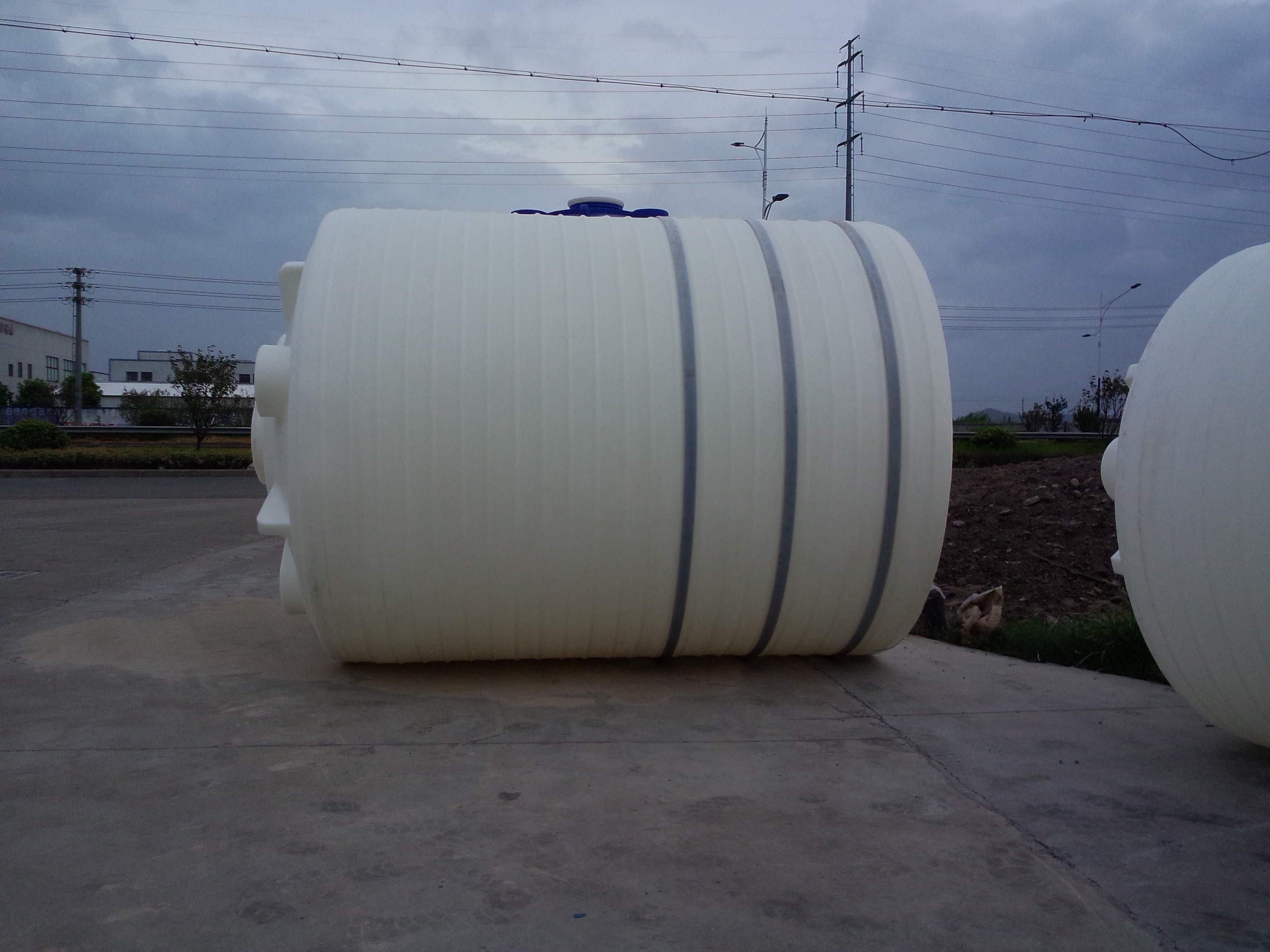 甲醇儲(chǔ)罐的材質(zhì): 甲醇儲(chǔ)罐的材質(zhì):