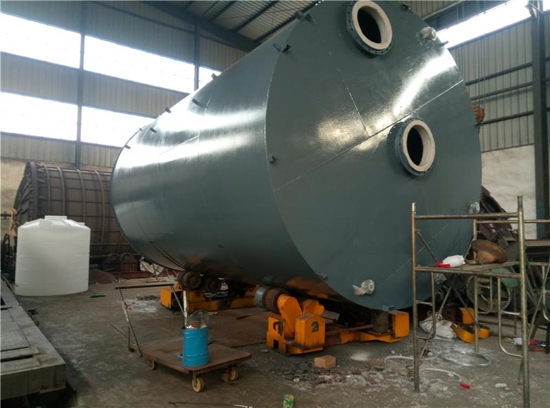 鋼襯塑儲(chǔ)罐的優(yōu)勢(shì)和組成 鋼襯塑儲(chǔ)罐的優(yōu)勢(shì)和組成