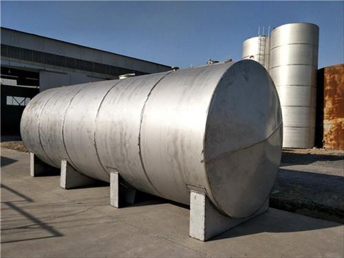 儲(chǔ)罐清洗注意事項(xiàng) 儲(chǔ)罐清洗注意事項(xiàng)