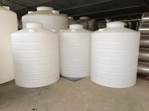 食品級塑料儲罐的應(yīng)用事項(xiàng) 食品級塑料儲罐的應(yīng)用事項(xiàng)